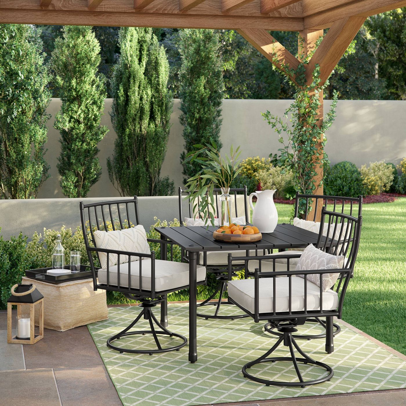 Setting Up Outdoor Patio Dining Sets for Small Spaces post thumbnail image