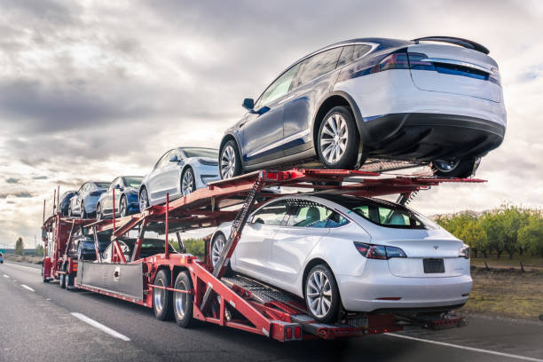 What to Look for When Choosing Car Transport Services post thumbnail image