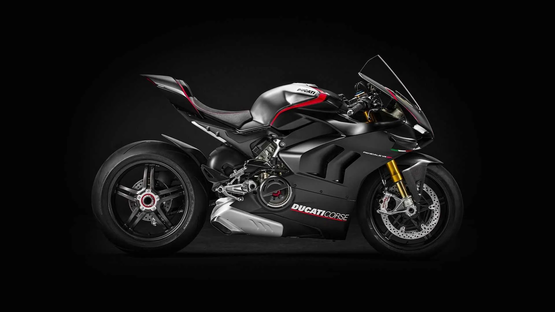 Focus on highlights of Panigale V4 carbon fiber post thumbnail image